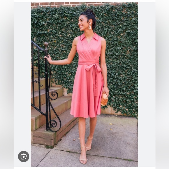 Gal Meet Glam size 8 rose wrap dress perfect condition - Picture 1 of 3